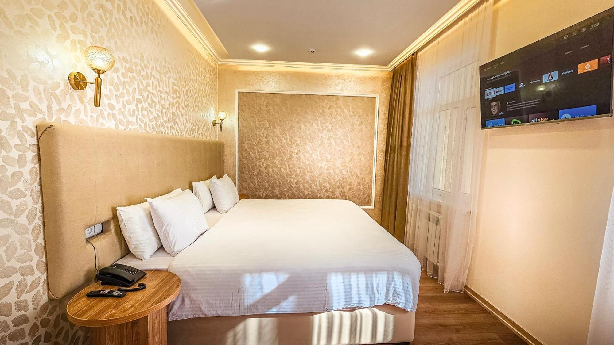 Hotel Bankir 希瓦 外观 照片
